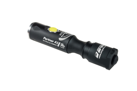 Тактический фонарь Armytek Partner A1 Pro v3 Серебро XP-L Теплый