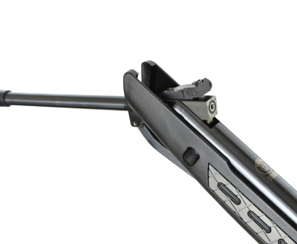 pnevmaticheskaya-vintovka-hatsan-striker-1000s-2