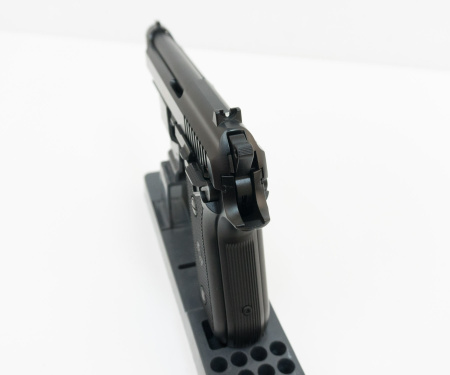 Пистолет пневматический Crosman PFAM9B, кал.4,5мм, (М92FS метал, автомат. огонь)