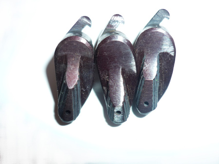 Предохранитель МР-654 красный в сборе